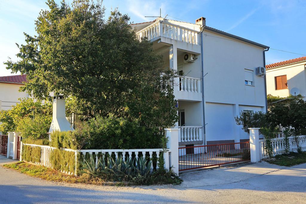 Apartment Amigo Seline Ngoại thất bức ảnh